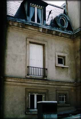 hotel.courtyard.jpeg
